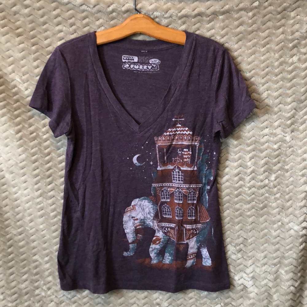 Tee